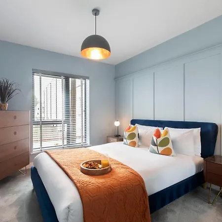 Elliot Oliver - Cosy 2 Bedroom Town Centre Apartment Cheltenham Exterior photo