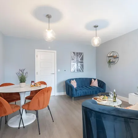 Elliot Oliver - Cosy 2 Bedroom Town Centre Apartment Cheltenham Exterior photo