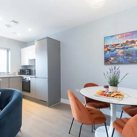 Elliot Oliver - Cosy 2 Bedroom Town Centre Apartment Cheltenham Exterior photo